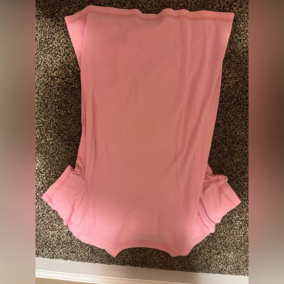 Abercrombie and Fitch Pink Logo Tee - Picture 2 of 3